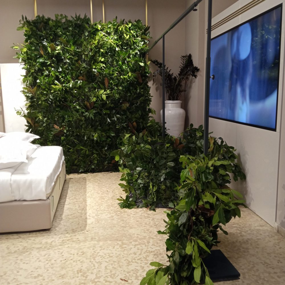 green wall Frette 2022